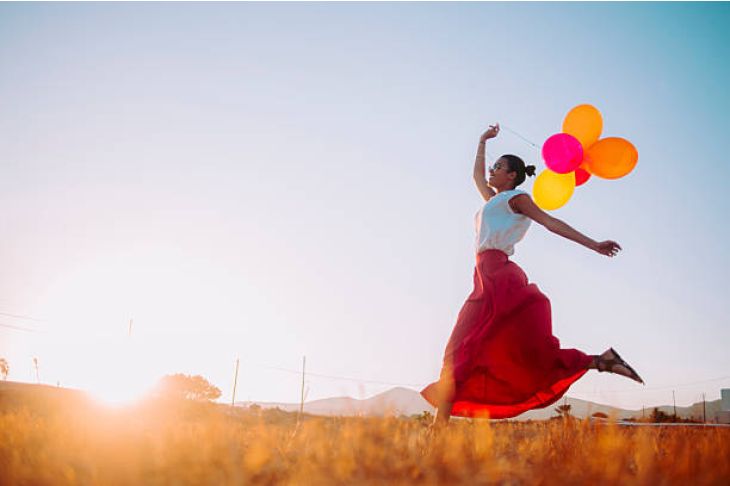 Style Tips For Wearing A Long Maxi Skirt